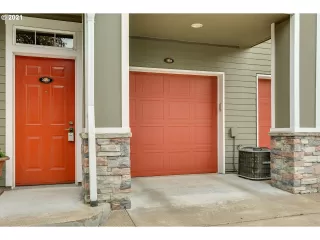 Photo #1: 21359827 Listing