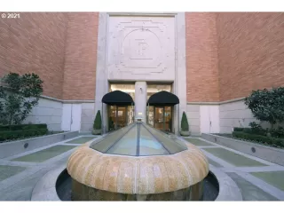 Photo #1: 21360359 Listing