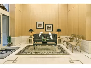 Photo #2: 21360359 Listing