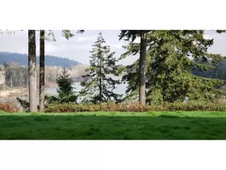 Photo #1: 21360742 Listing