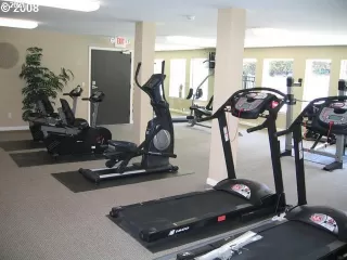 Photo #3: 21360742 Listing