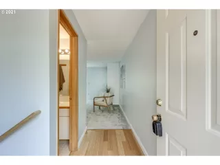 Photo #1: 21361661 Listing 