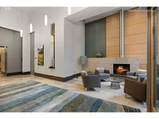 Photo #2: 21361719 Listing 