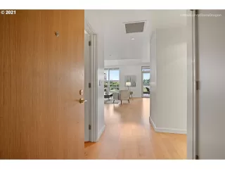 Photo #4: 21361719 Listing 