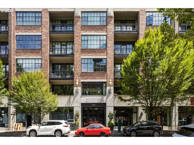 MLS: 21362198 Condo For Sale