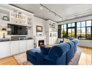 Photo #4: 21362198 Listing 