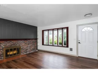 Photo #1: 21362283 Listing 