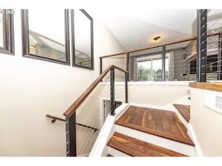 Photo #1: 21363395 Listing