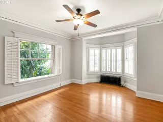 Photo #4: 21364449 Listing 