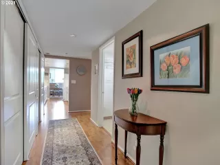 Photo #3: 21365990 Listing 