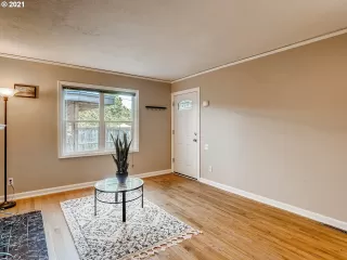 Photo #2: 21366250 Listing