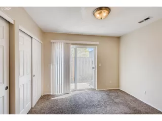 Photo #2: 21368129 Listing