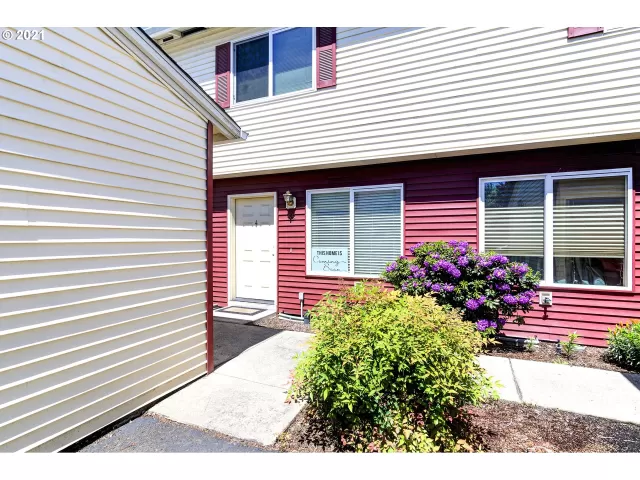 MLS: 21368572 Condo For Sale