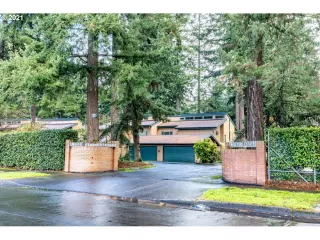 Photo #2: 21369943 Listing