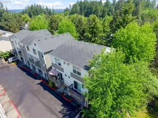 Photo #1: 21370174 Listing