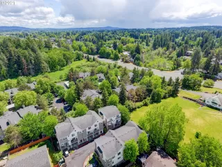 Photo #3: 21370174 Listing