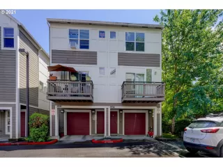 Photo #4: 21370174 Listing