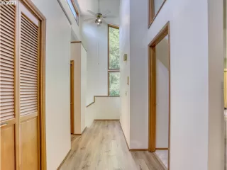 Photo #3: 21370444 Listing
