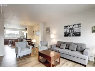 Photo #1: 21371562 Listing 