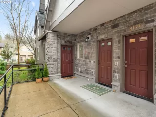 Photo #3: 21371776 Listing