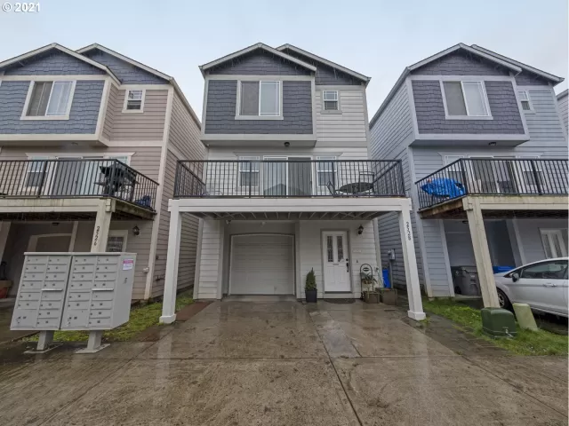 MLS: 21372252 Condo For Sale