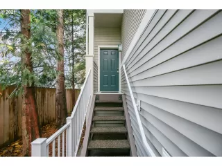 Photo #2: 21372279 Listing 