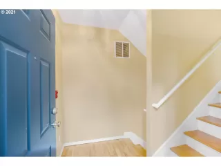 Photo #3: 21372279 Listing 