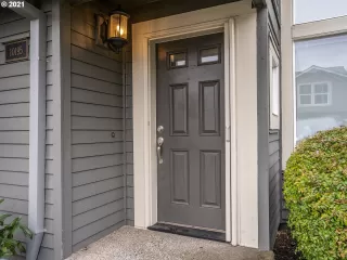 Photo #1: 21372282 Listing