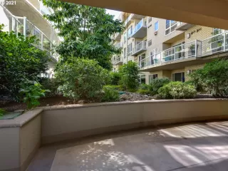Photo #5: 21372338 Listing 