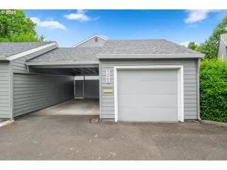 Photo #1: 21373302 Listing