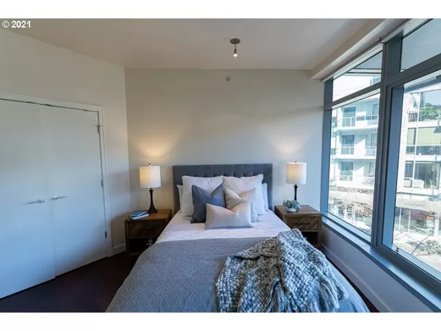 MLS: 21373377 Condo For Sale