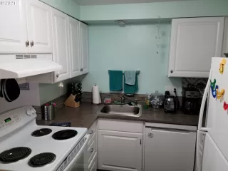 Photo #3: 21373575 Listing