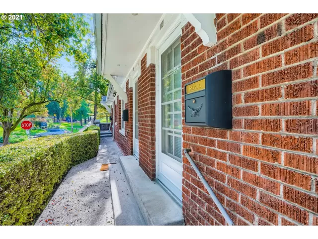 MLS: 21373638 Condo For Sale