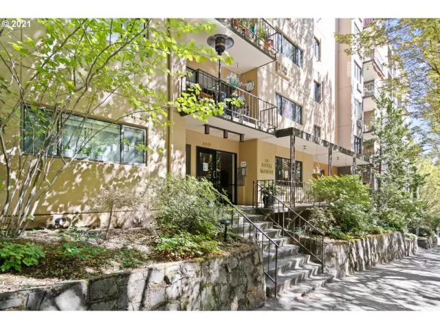 MLS: 21373709 Condo For Sale