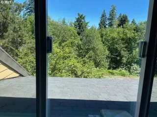 Photo #1: 21374282 Listing