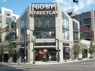 Photo #1: 21375064 Listing