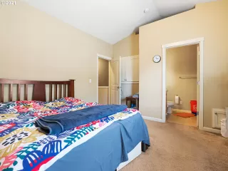 Photo #2: 21375844 Listing 