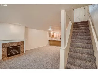 Photo #1: 21378262 Listing