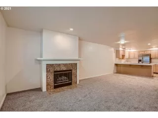 Photo #2: 21378262 Listing