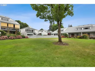 Photo #1: 21378856 Listing