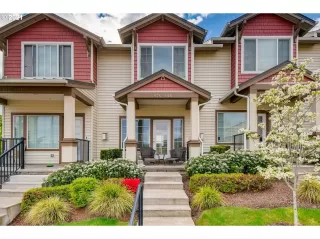 Photo #5: 21381028 Listing