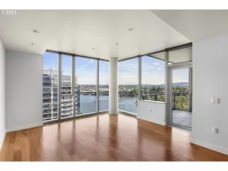 Photo #2: 21381369 Listing