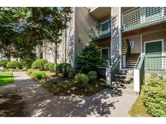 MLS: 21383891 Condo For Sale