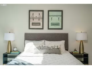 Photo #5: 21383891 Listing