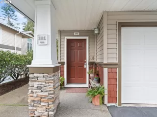 Photo #1: 21384170 Listing