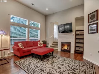 Photo #1: 21384419 Listing