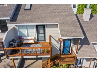 Photo #5: 21385555 Listing