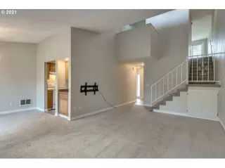 Photo #3: 21385929 Listing