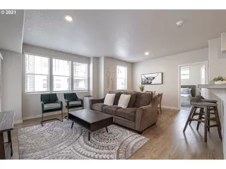 Photo #6: 21386126 Listing 