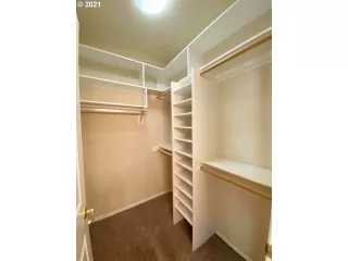 Photo #1: 21386155 Listing